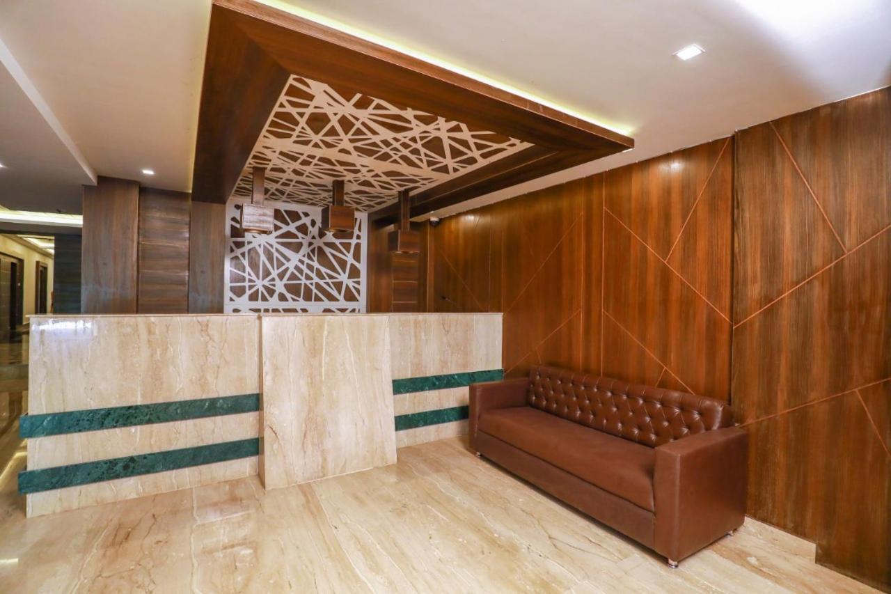 Cs Empire Hotel Lakshmanpur Eksteriør billede